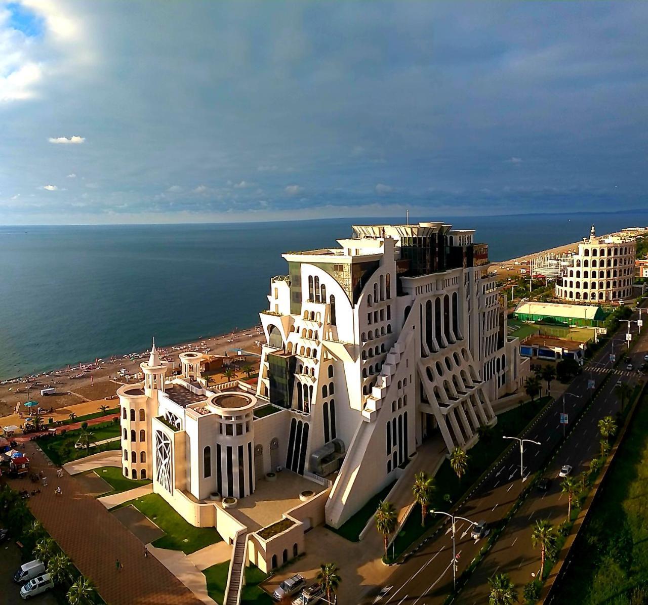 Sea View Orbi Residence Batumi Luaran gambar